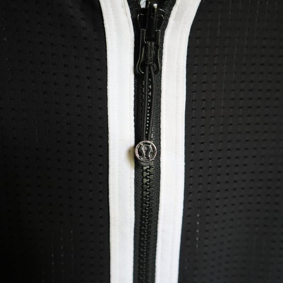 Lululemon 12 Large Reversible jacket - Picture 8 of 8